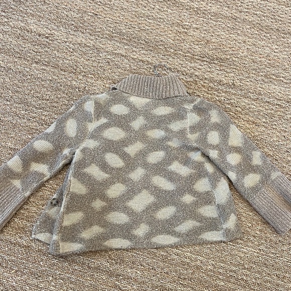 Anthropologie Rosie Neim Button Up Sweater; Great Condition - Picture 2 of 2